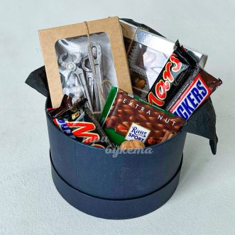 Шоколадный набор в коробке на 23 февраля